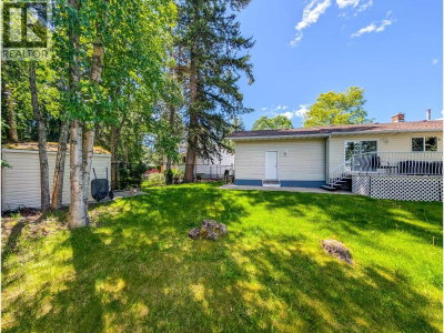 7918 MELBOURNE Place | Prince George British Columbia | Slide Image Nine
