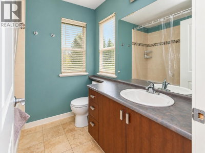 167 FERNWAY Drive | Port Moody British Columbia | Slide Image Eighteen