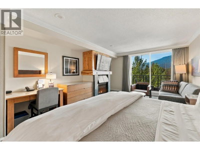 4090 WHISTLER Way | Whistler British Columbia | Slide Image Nine