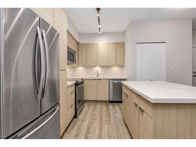 19201 66A Avenue | Surrey British Columbia | Slide Image Eight