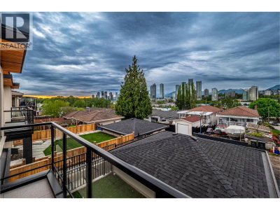 3087 ROYAL OAK Avenue | Burnaby British Columbia | Slide Image Five