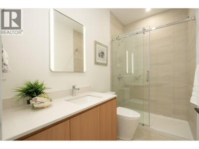 5300 CHETWYND Avenue | Richmond British Columbia | Slide Image Thirteen