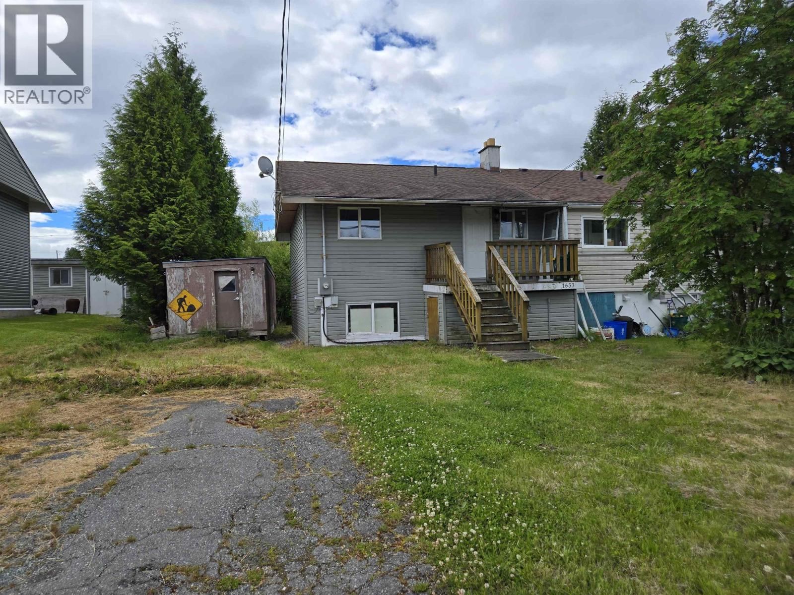 1653 GYRFALCON Avenue, Kitimat, British Columbia V8C 1N7