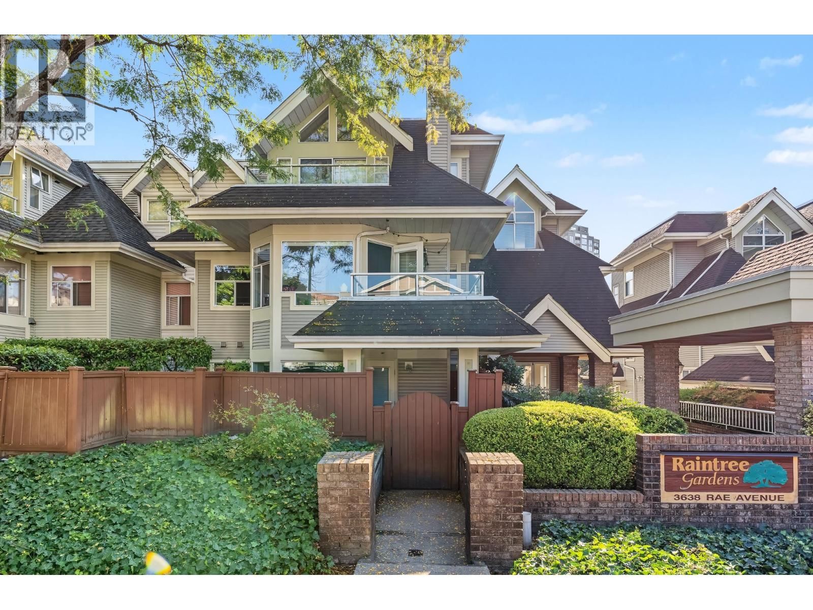 3638 RAE Avenue, Vancouver, British Columbia V5R 2P5