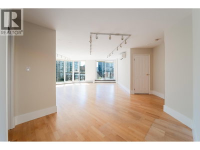 1010 BURNABY Street | Vancouver British Columbia | Slide Image Nine