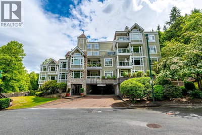 3001 TERRAVISTA Place | Port Moody British Columbia | Slide Image Three