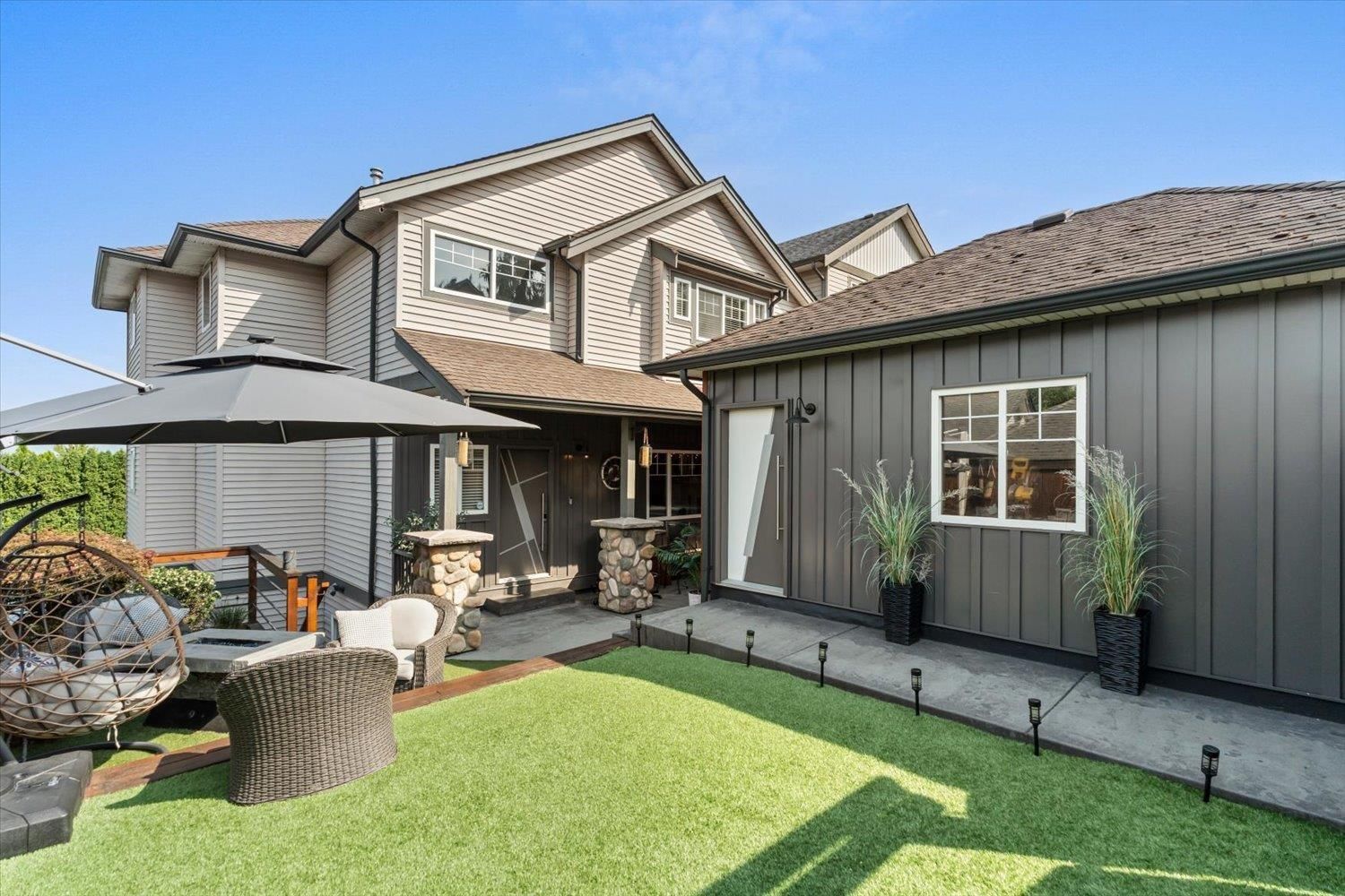 46460 SYLVAN Drive, Chilliwack, British Columbia V2R 5P6