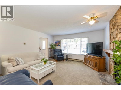 1157 EAGLERIDGE Drive | Coquitlam British Columbia | Slide Image Five