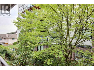 1535 CHESTERFIELD Avenue | North Vancouver British Columbia | Slide Image Nineteen