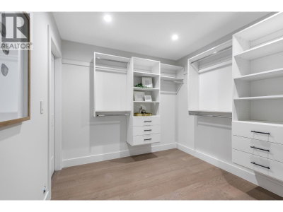 730 SCHOOLHOUSE Street | Coquitlam British Columbia | Slide Image Thirty-one