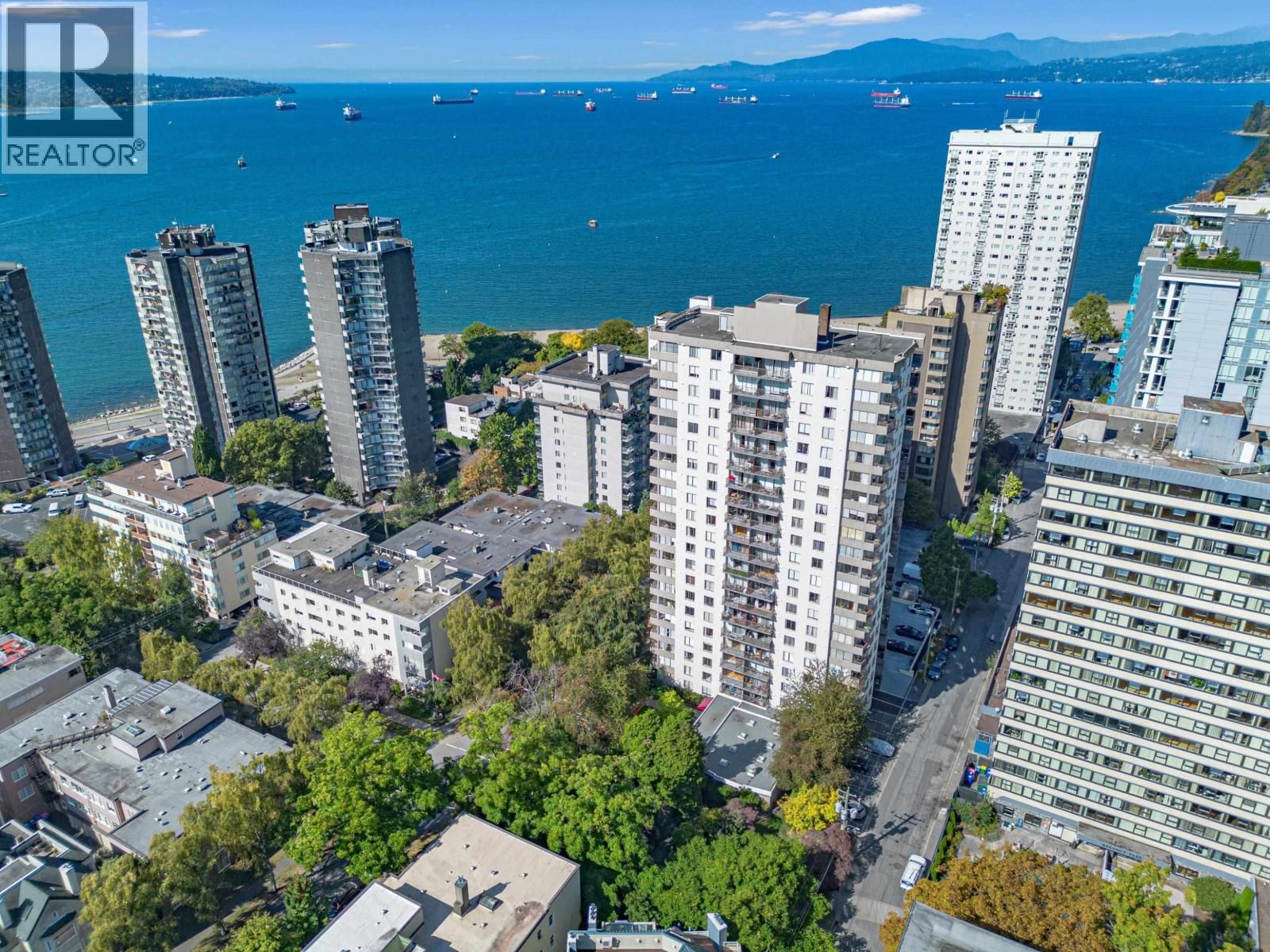 1251 CARDERO Street, Vancouver, British Columbia V6G 2H9