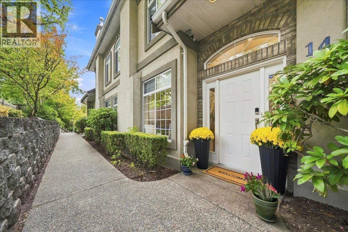 915 FORT FRASER Rise, Port Coquitlam, British Columbia V3C 6K3