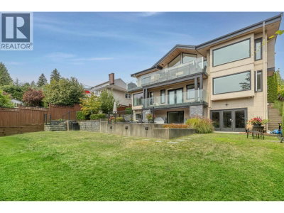 2512 PALMERSTON Avenue | West Vancouver British Columbia | Slide Image Two