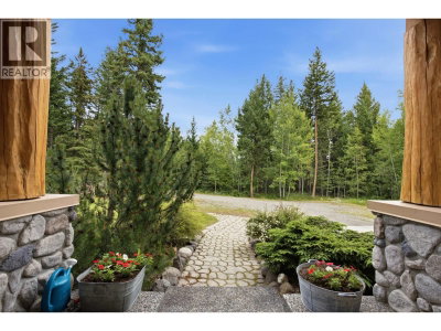 1898 ROSS Road | Williams Lake British Columbia | Slide Image Thirty-six