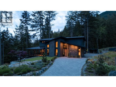 1604 JOAN AUDREY Lane | Bowen Island British Columbia | Slide Image Twenty-eight