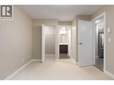 7131 STRIDE Avenue | Burnaby British Columbia | Slide Image Twenty