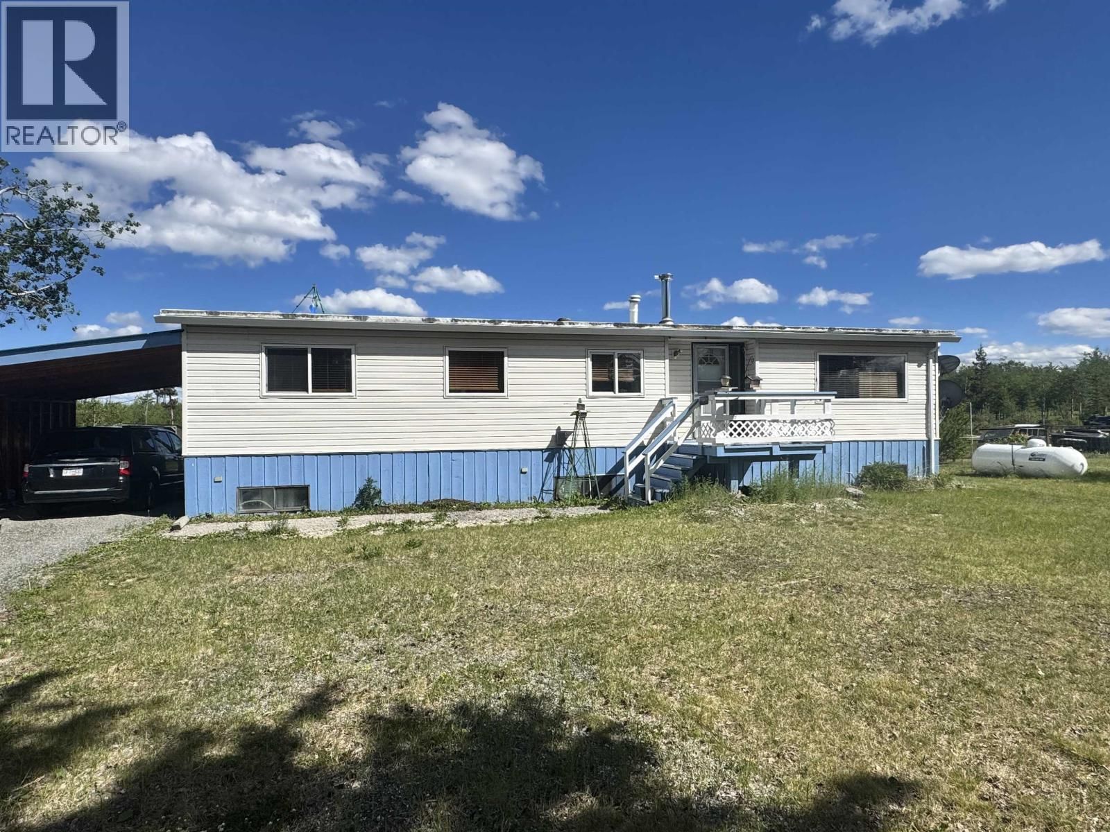 1740 CARIBOO 97 Highway, 70 Mile House, British Columbia V0K 2K0