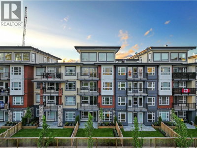 22562 121 Avenue | Maple Ridge British Columbia | Slide Image Two