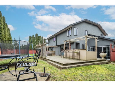 2237 MOUNTAIN Drive | Abbotsford British Columbia | Slide Image Thirty-seven