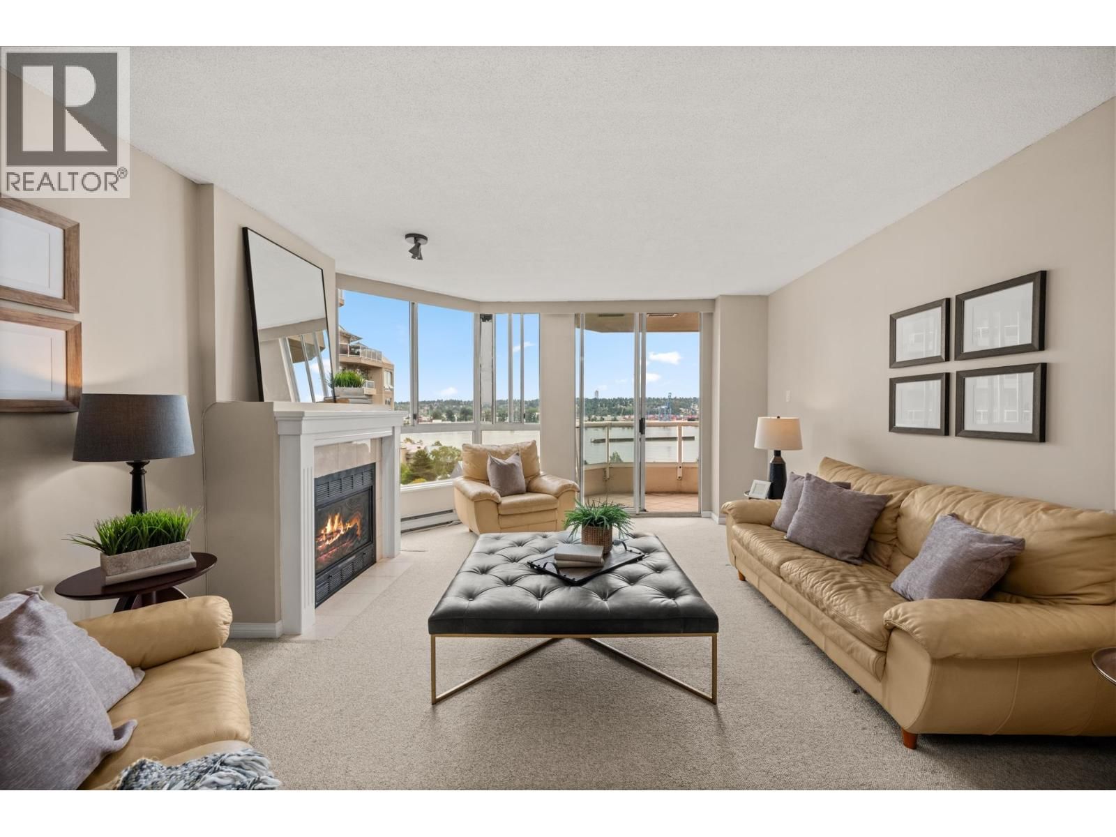 1235 QUAYSIDE Drive, New Westminster, British Columbia V3M 6J5