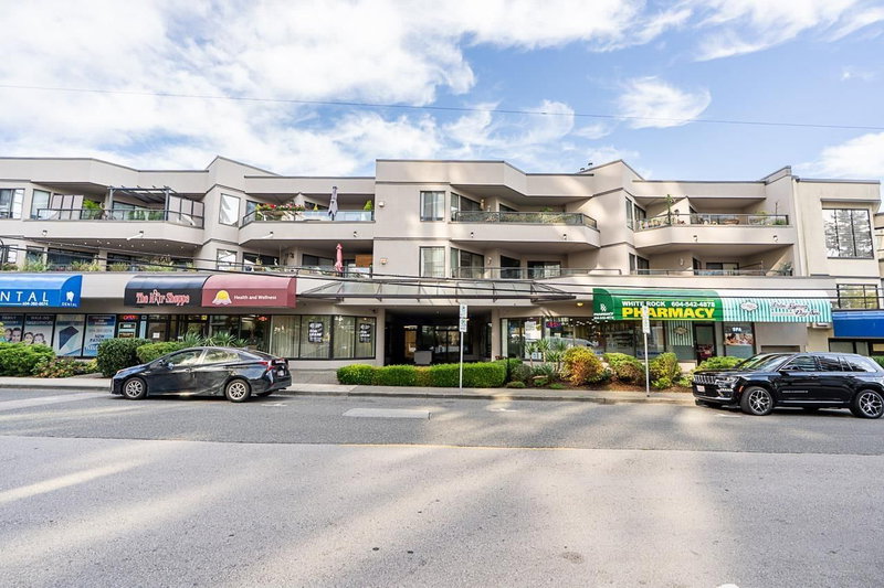 1440 GEORGE Street White Rock British Columbia, V4B 4A3 - 2 Bedrooms Condo For Sale