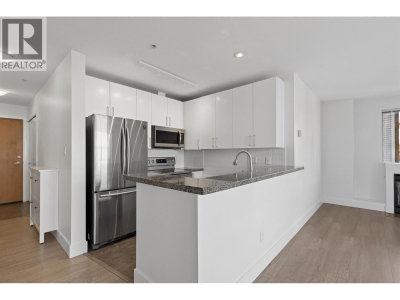 2680 ARBUTUS Street | Vancouver British Columbia | Slide Image Nineteen