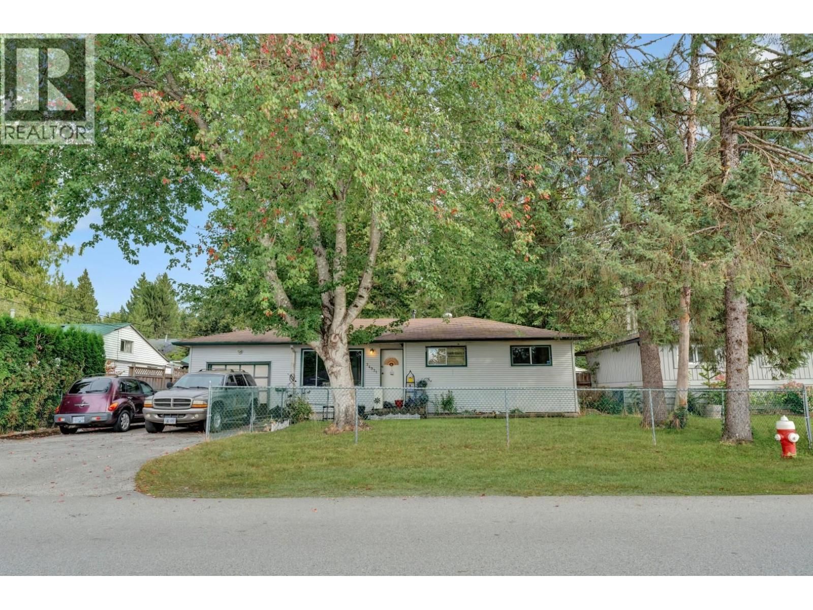 24931 121 Avenue, Maple Ridge, British Columbia V4R 2A6