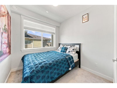 20696 EASTLEIGH Crescent | Langley British Columbia | Slide Image Nine