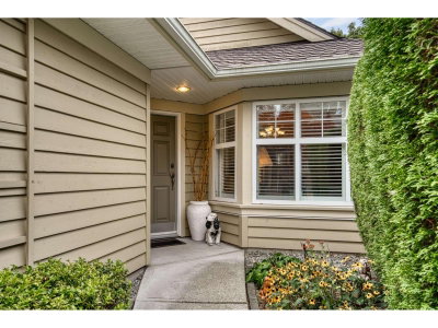 15500 ROSEMARY HEIGHTS Crescent | Surrey British Columbia | Slide Image Three
