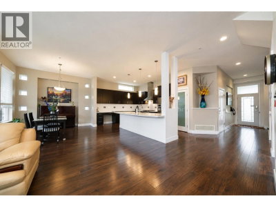 10499 MCEACHERN Street | Maple Ridge British Columbia | Slide Image Eighteen