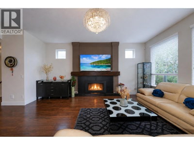 10499 MCEACHERN Street | Maple Ridge British Columbia | Slide Image Nine