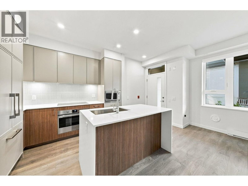 956 LYTTON Street North Vancouver British Columbia, V7H 0C4 - 2 Bedrooms Condo For Sale