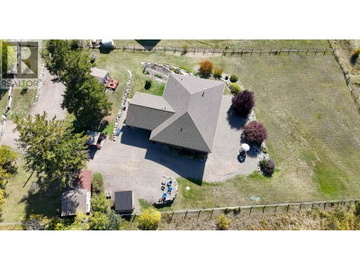4162 LAC LA HACHE STATION Road | Lac La Hache British Columbia | Slide Image Seven