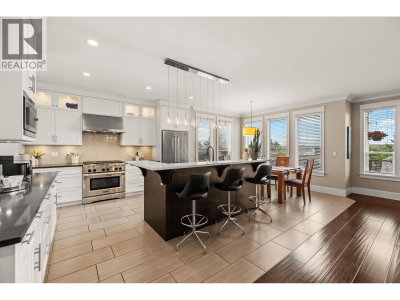 1712 NANAIMO Street | New Westminster British Columbia | Slide Image Seven