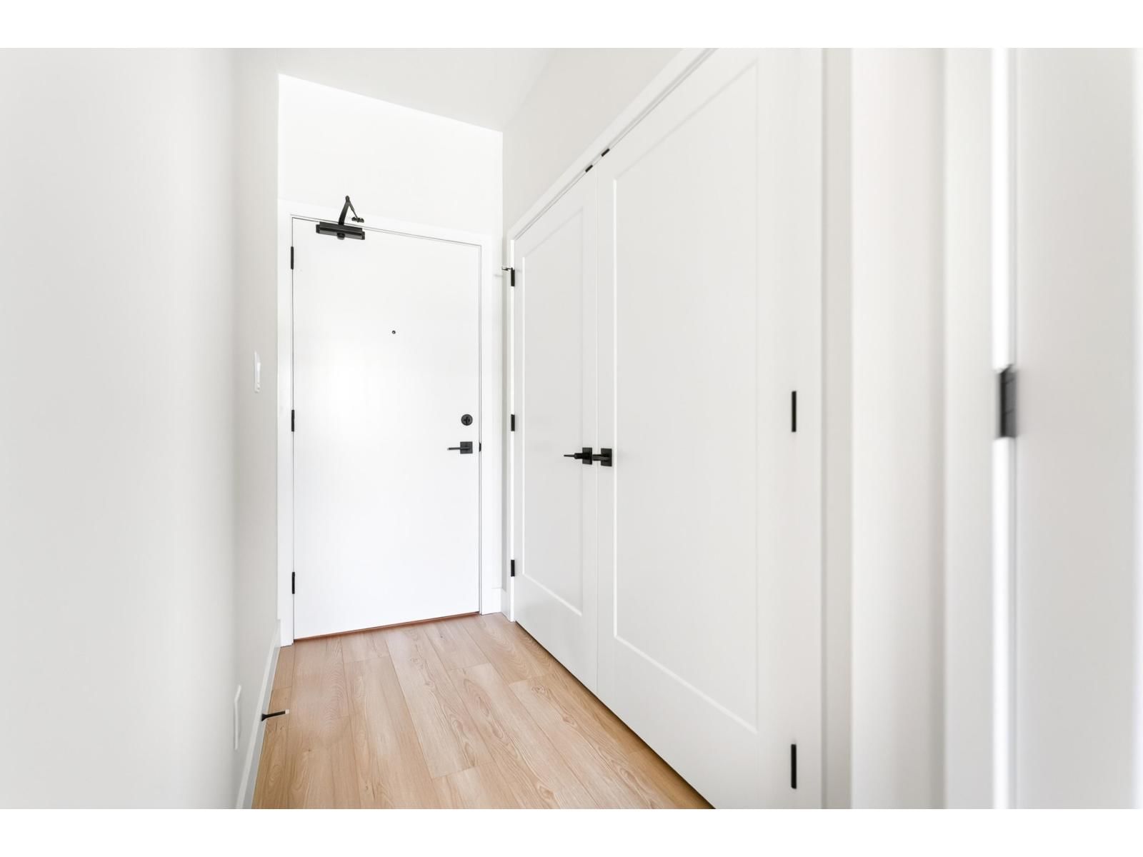33538 COTTAGE Lane, Abbotsford, British Columbia V2S 6B8