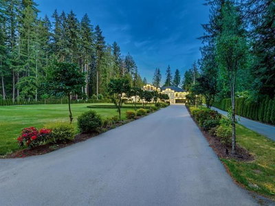 21136 42 Avenue | Langley British Columbia | Slide Image Two