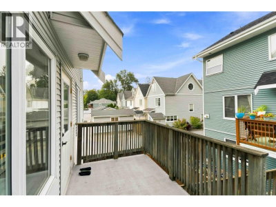 3000 RIVERBEND Drive | Coquitlam British Columbia | Slide Image Sixteen