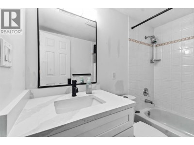 3000 RIVERBEND Drive | Coquitlam British Columbia | Slide Image Twenty-nine