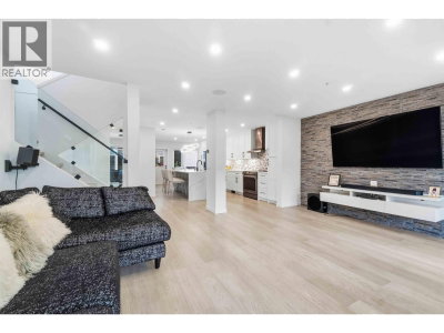 3000 RIVERBEND Drive | Coquitlam British Columbia | Slide Image Seven