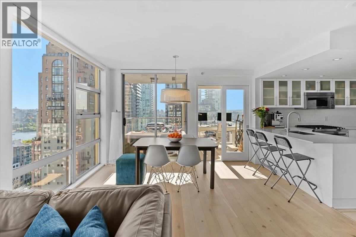1225 RICHARDS Street, Vancouver, British Columbia V6B 1E6