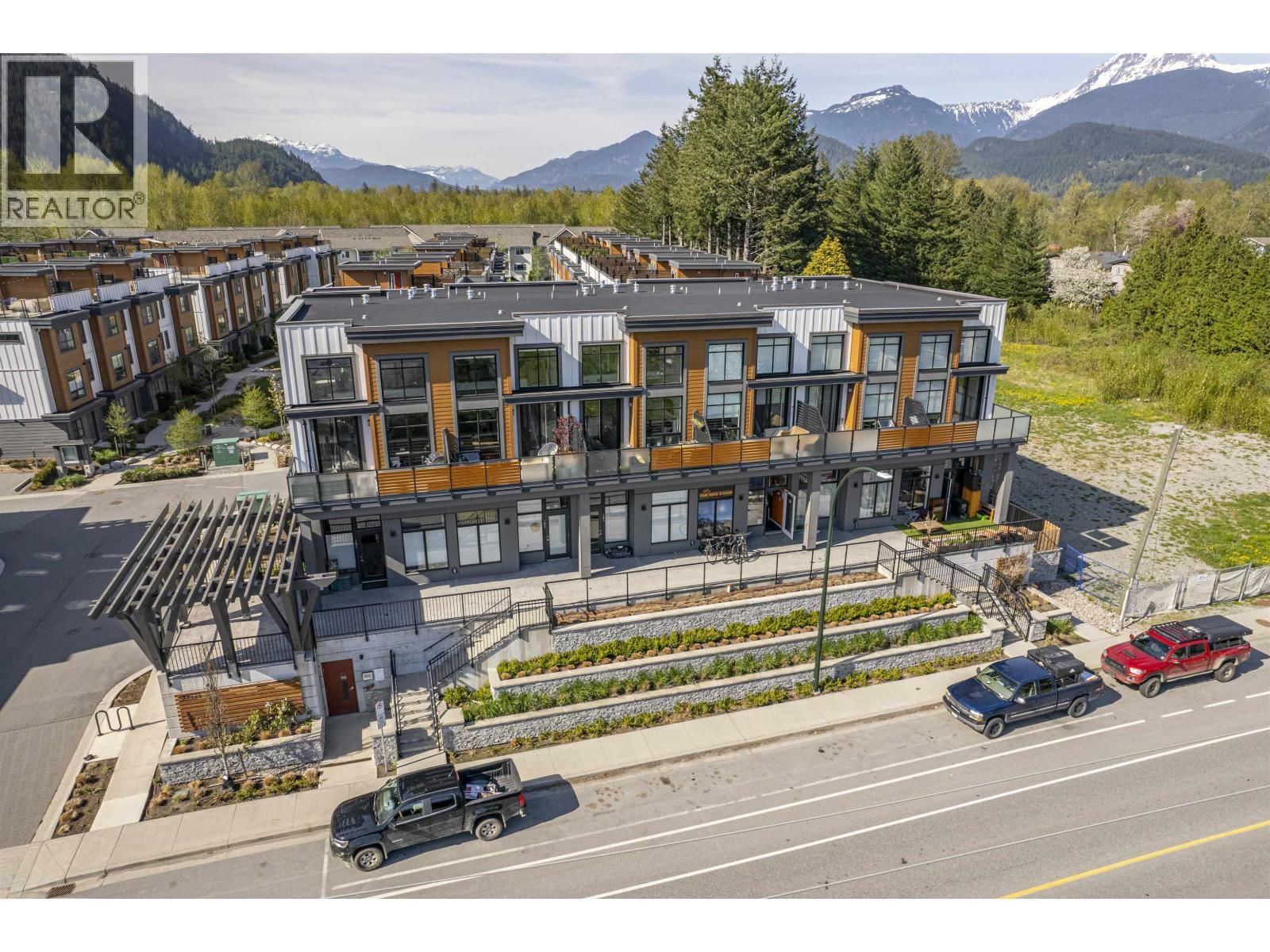 39767 GOVERNMENT Road, Squamish, British Columbia V8B 0G3