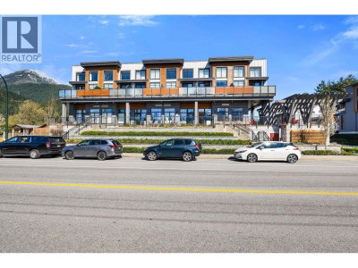 39767 GOVERNMENT Road | Squamish British Columbia | Slide Image Two