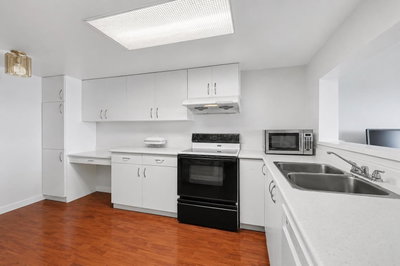 14881 103A Avenue | Surrey British Columbia | Slide Image Nine
