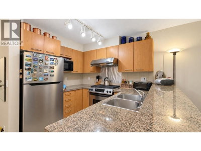 9200 FERNDALE Road | Richmond British Columbia | Slide Image Nine