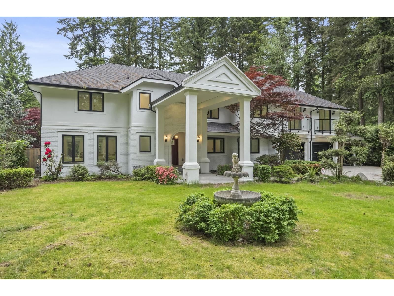 14389 26 Avenue, Surrey, British Columbia V4P 2G8