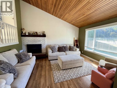 2838 INGALA Drive | Prince George British Columbia | Slide Image Eight