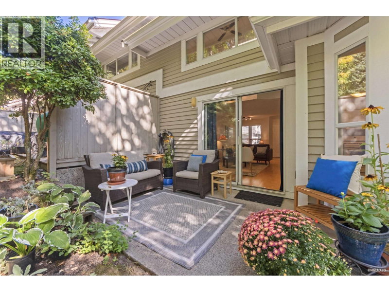 650 ROCHE POINT Drive North Vancouver British Columbia, V7H 2Z5 - 2 Bedrooms Home For Sale