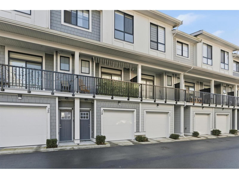 11556 72A Avenue Delta British Columbia, V4C 1A9 - 3 Bedrooms Condo For Sale