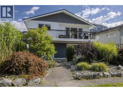 38012 FIFTH Avenue | Squamish British Columbia | Slide Image Two