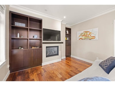 2689 PARKWAY Drive | Surrey British Columbia | Slide Image Twelve